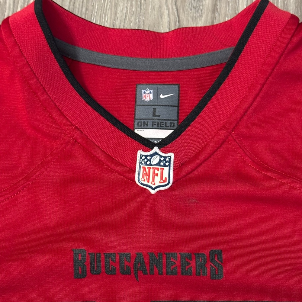 Buccaneers Gronkowski jersey! - Picture 3 of 3